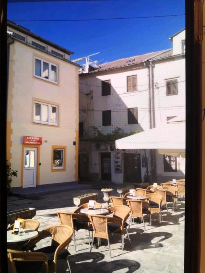 Sobe Kod Bakija Hotel Карлобаг Екстериор снимка