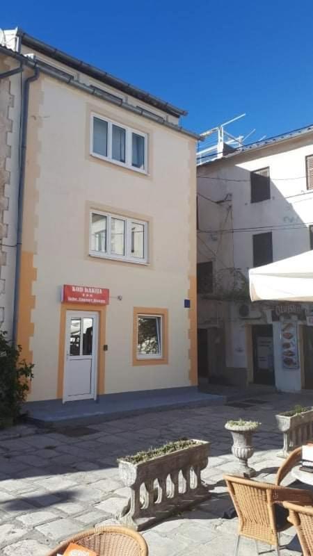 Sobe Kod Bakija Hotel Карлобаг Екстериор снимка